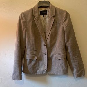 Banana Republic Polyester/Wool Blend Tan Blazer Size 8